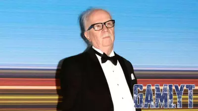 John Carpenter Struggles with a Challenging Video Game